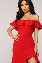 将图片加载到图库查看器，Chasin' Love Ruffle Dress - Red
