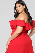 将图片加载到图库查看器，Chasin' Love Ruffle Dress - Red
