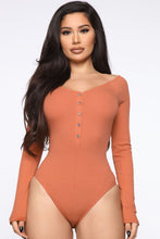将图片加载到图库查看器，Hazel Ribbed Henley Bodysuit - Rose
