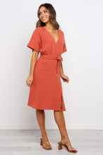 将图片加载到图库查看器，Aspyn Dress - Rust
