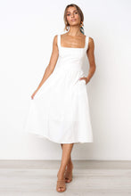 将图片加载到图库查看器，Brooke Dress - White
