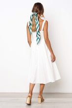 将图片加载到图库查看器，Brooke Dress - White
